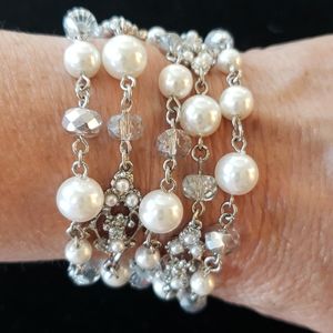 NWT WHBM pearl bracelet
